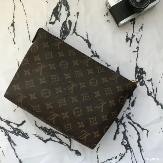Louis PALLAS BEAUTY CASE Vuitton 0515